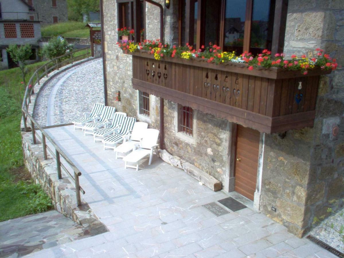 Villa Genziana Ovaro Exterior foto
